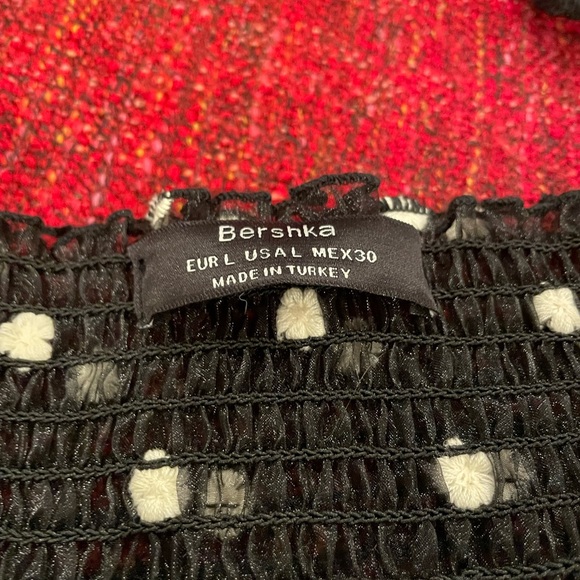 Bershka black off shoulder crop top with flare - Picture 3 of 7